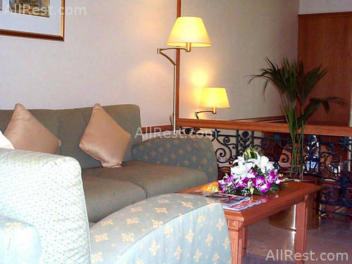 Ramada Continental Hotel 19